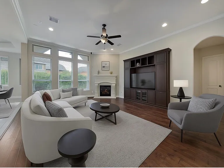 2718 Carriage Hollow Ln — Photo 7