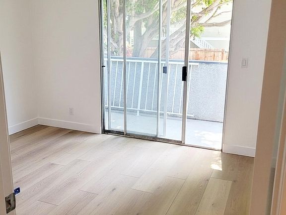3rd image of 2230 Canyon Dr APT E