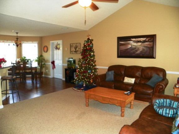 5th image of 106 Dowling Cir