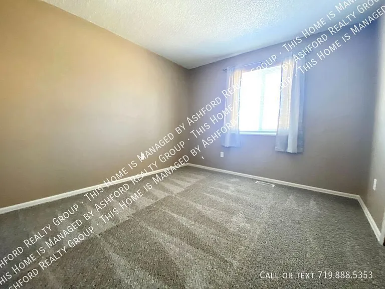 8001 Horizon Dr — Photo 12