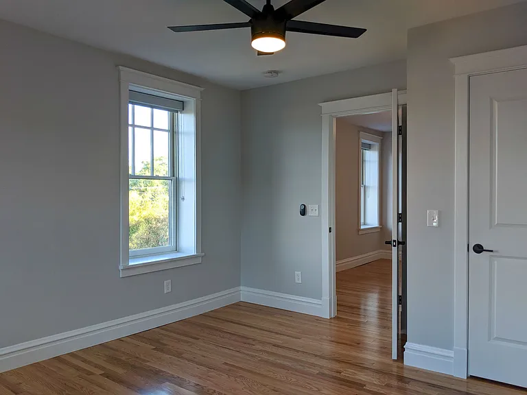 3756 California Ave #3W — Photo 6