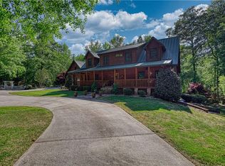 393 Edwards Rd, Oxford, GA 30054