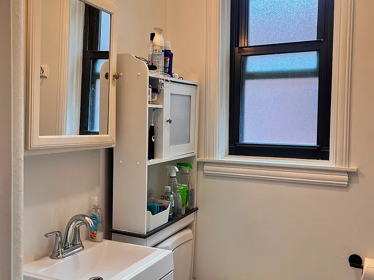 1244 Pacific St #5A — Photo 9