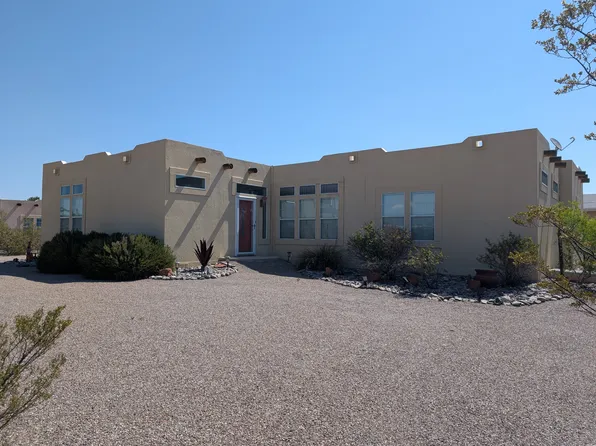 507 Skyline Dr, Elephant Butte, NM 87935