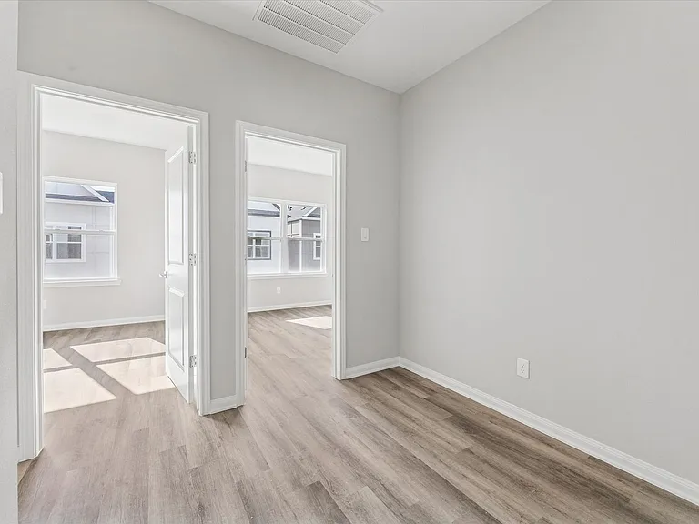 209 Clark Meadows Ln — Photo 22