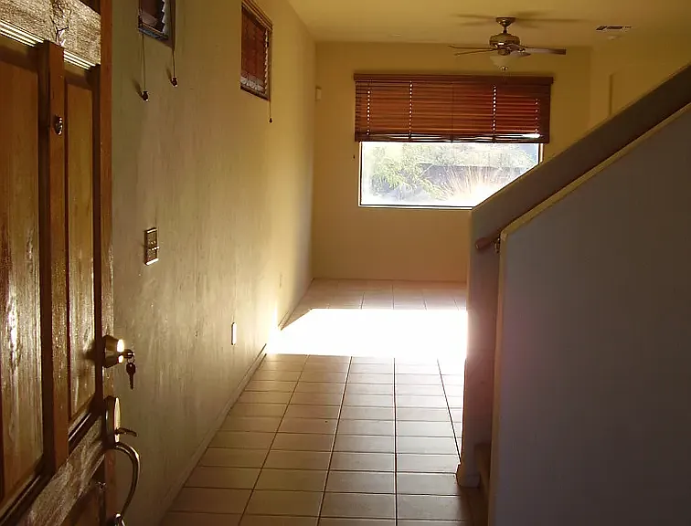 494 E Cactus Mountain Dr — Photo 2
