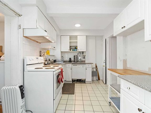 3rd image of 70 Rogers Rd