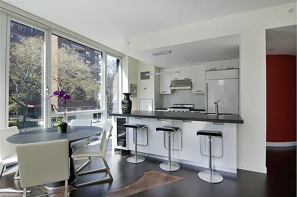 Sold by Corcoran | media 19