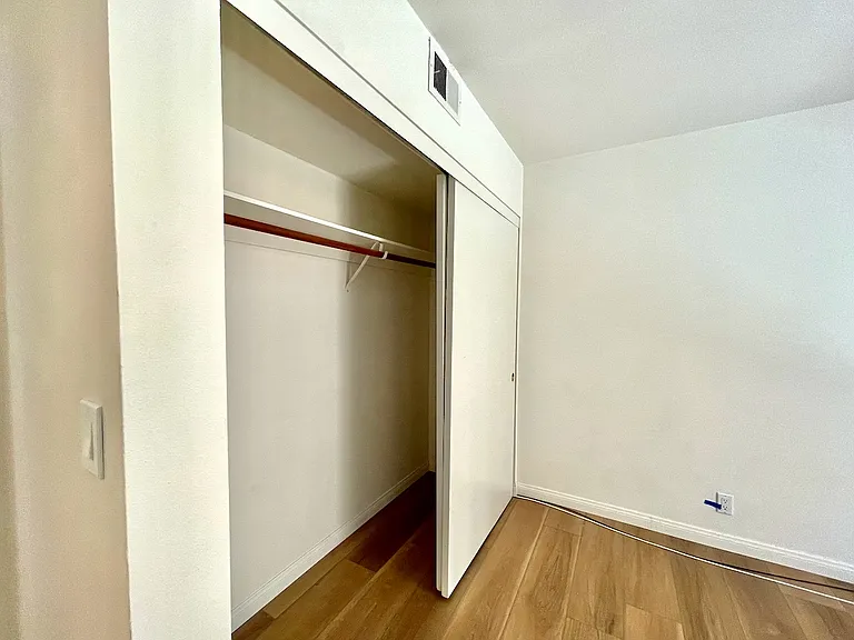 5958 E Naples Plz #NA — Photo 31