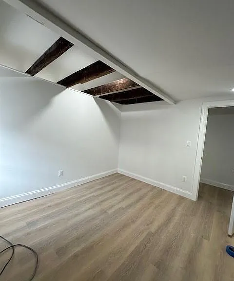 219 Hanover St #11 — Photo 8