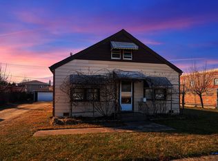 8538 S 77th Ave, Oak Lawn, IL 60455