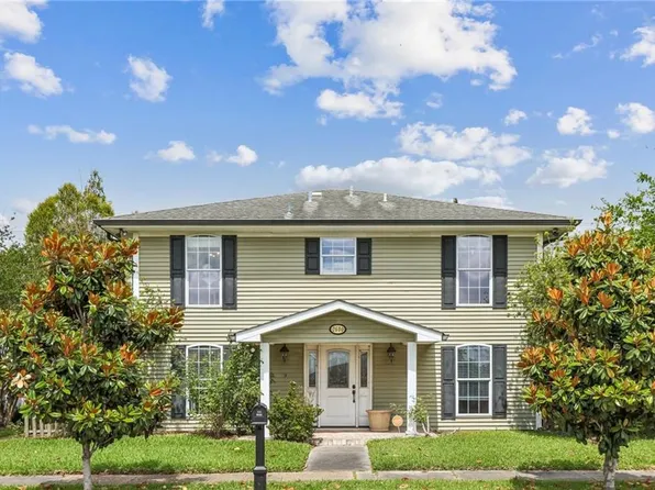2600 Pirate Dr, Chalmette, LA 70043