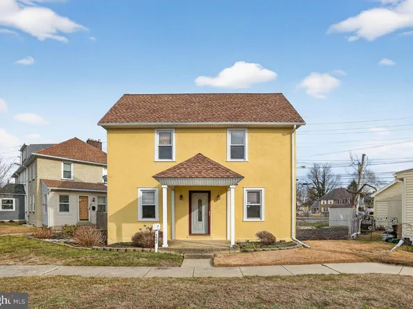 122 N Wilson Ave, Brooklawn, NJ 08030