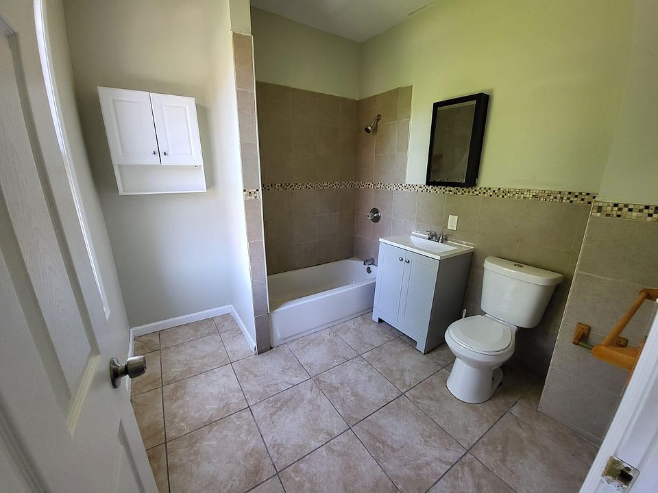 1st image of 750 Bergen St