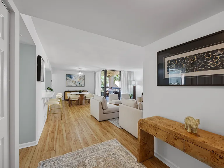 750 Egret Cir #6210 — Photo 1
