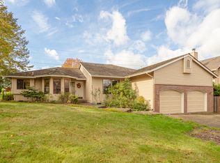 829 NW Silverado Dr, Beaverton, OR 97006