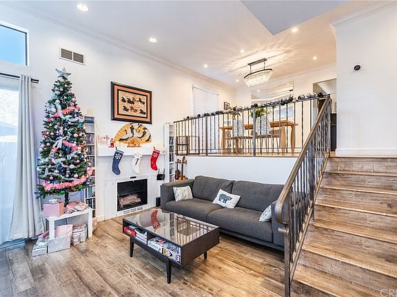 4th image of 12390 Chandler Blvd Unit A