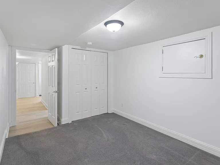 945 S University Blvd — Photo 21