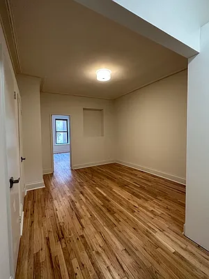 Rented by Peter R. Hungerford, LREB | media 5