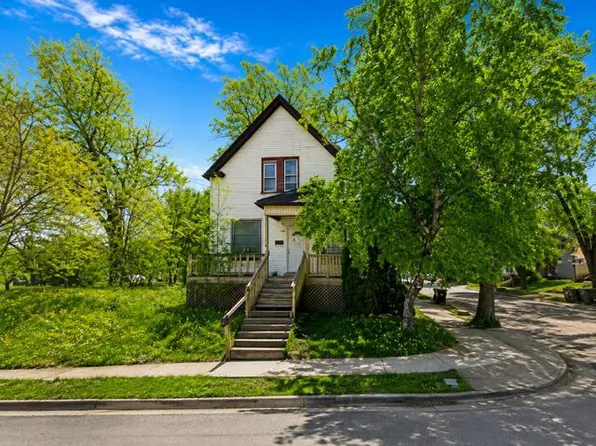 3533 W Clarke STREET, Milwaukee, WI 53210