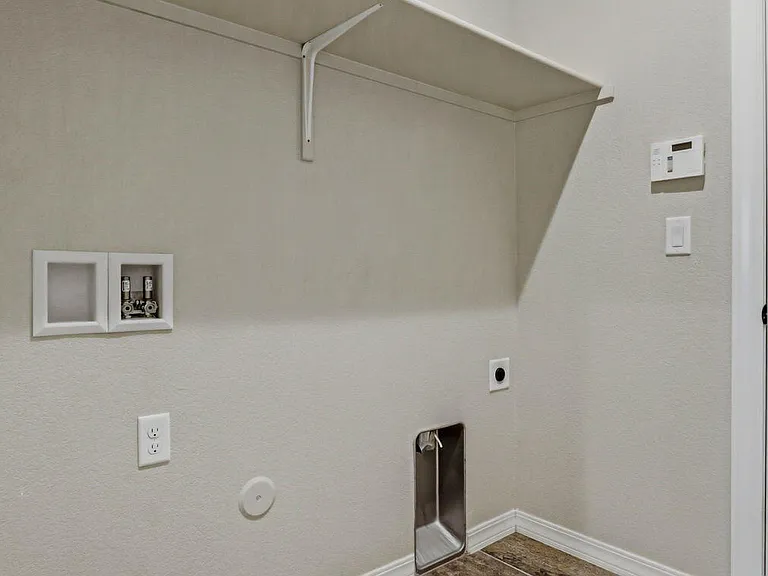 14356 George Campbell Ct — Photo 37