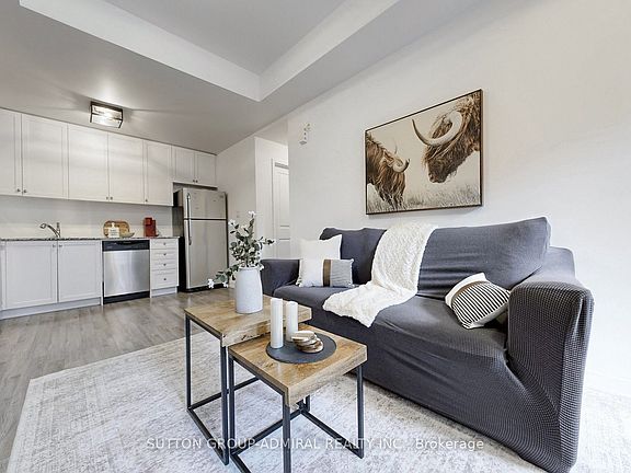 5th image of 867 Wilson Ave #1B