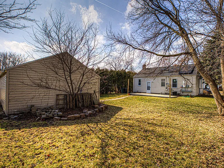 2618 Phillips Ave — Photo 25