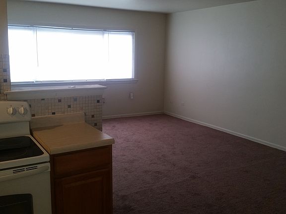2nd image of 1416 N Hillside Ave APT 2A