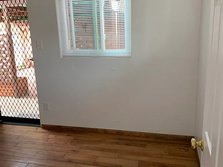 391 Garrett Ave — Photo 18