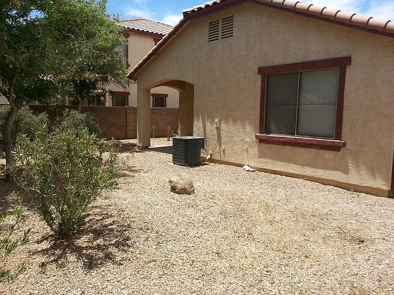 3876 E Flower St — Photo 7