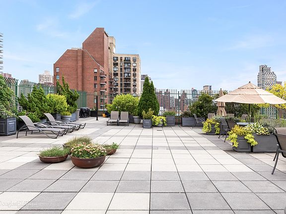 3rd image of 201 E 80th St APT 6G