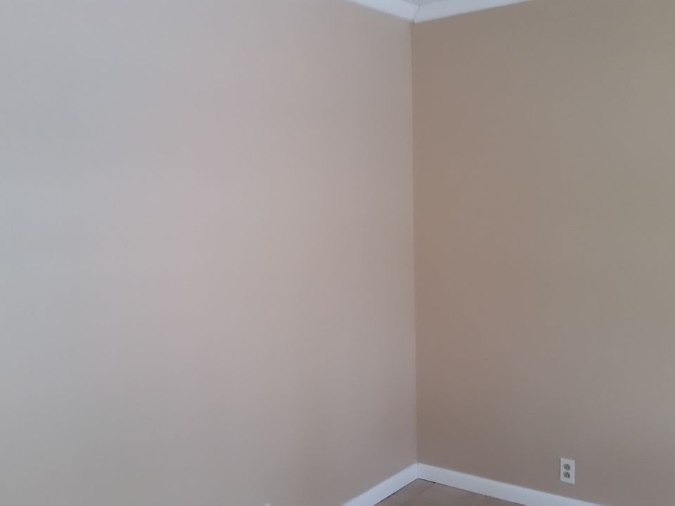 1st image of 212 Citra Dr