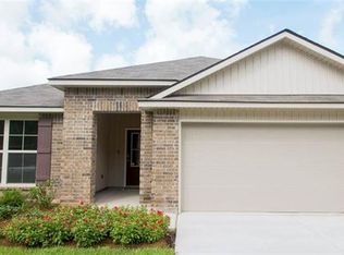 28439 Longfellow Ln, Albany, LA 70711