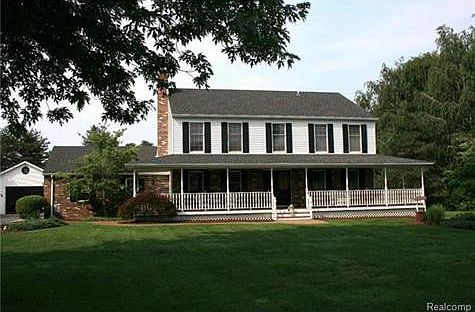 2nd image of 3928 Aberdeen Ln