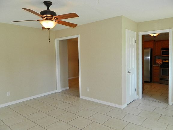 5th image of 506 NW 73rd St
