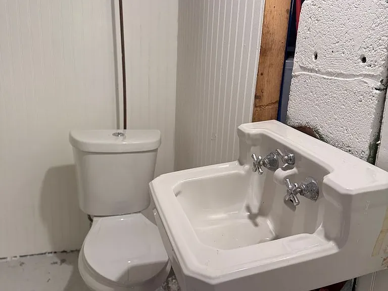 266 Hoover Dr — Photo 20