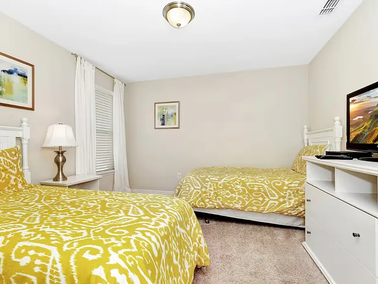 4139 Oaktree Dr — Photo 35