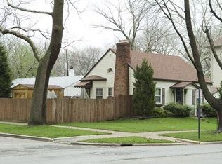 412 W John St, Champaign, IL