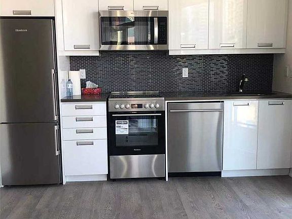 2nd image of 99 John St #1308