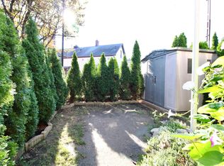 2218 Greene Ave #1L, Ridgewood, NY 11385