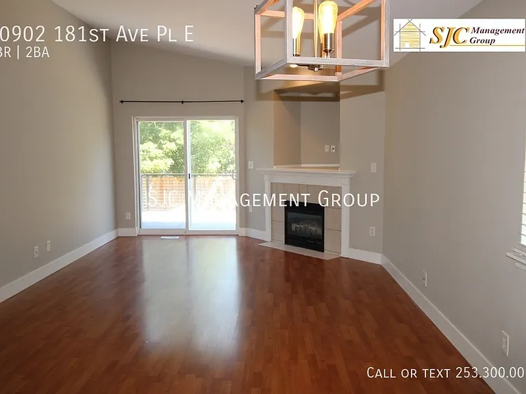10902 181st Avenue Pl E — Photo 2