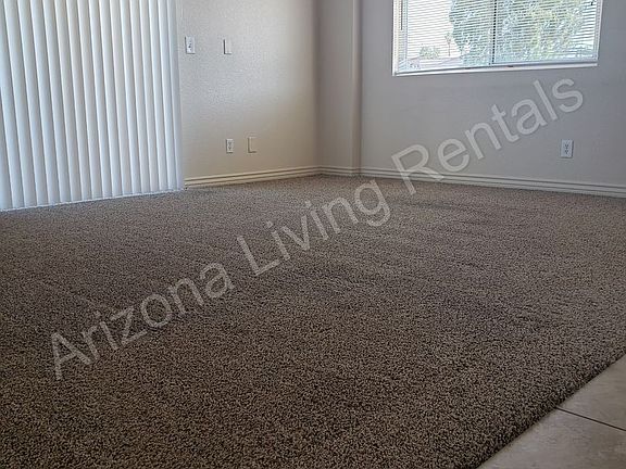 4th image of 313 Opossum Dr