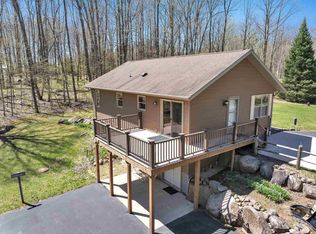 N11598 Helgeson Rd, Iola, WI 54945