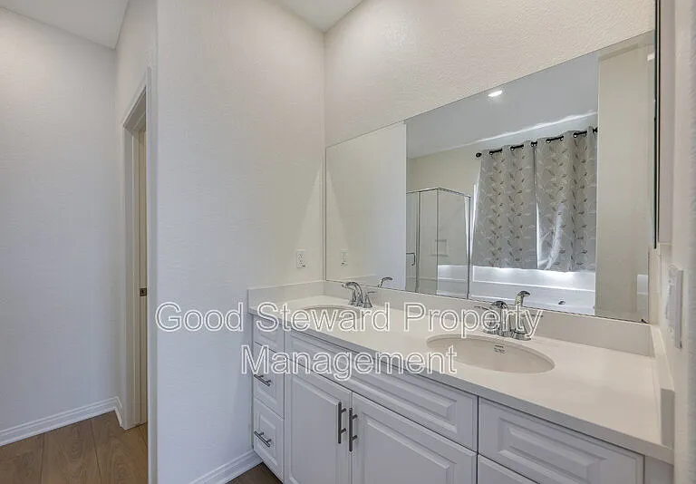 1231 Trojan Cir — Photo 6