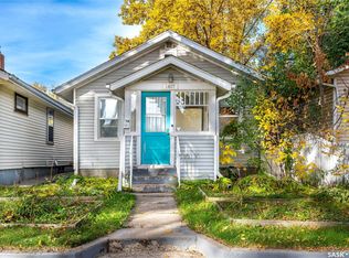 1407 C Ave N, Saskatoon, SK S7L1K9