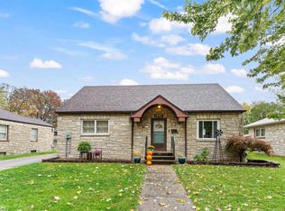 1422 S Garfield Ave, Burlington, IA 52601