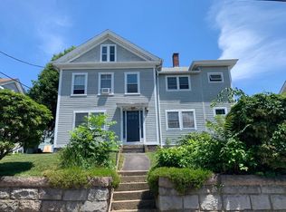 18 Chestnut St APT 3, Westerly, RI 02891