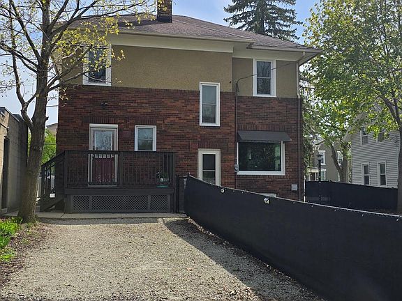 5th image of 116 E School St