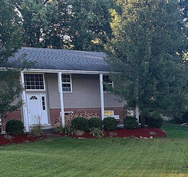 1st image of 4420 Woodcock Way