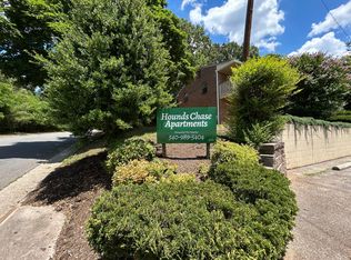 104 Hounds Chase Ln SW APT 32, Roanoke, VA 24014